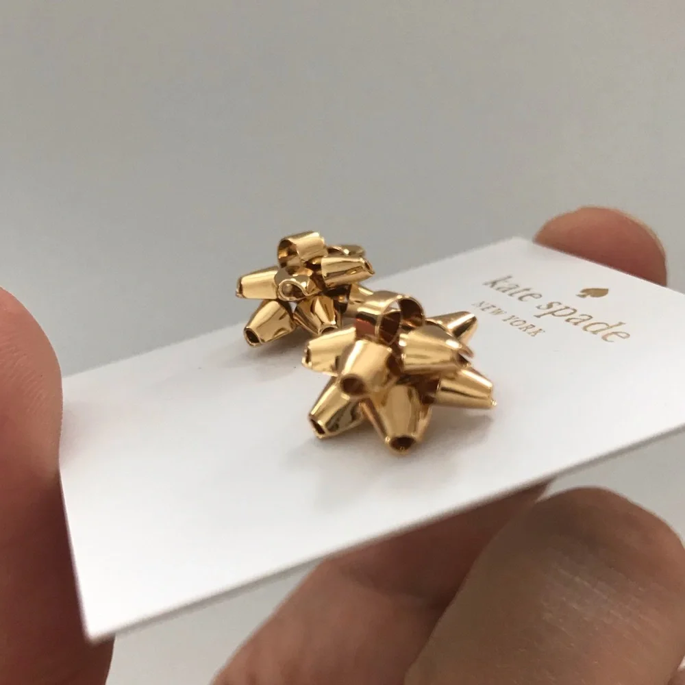 New gold-plated Kate Spade Bourgeois Bow stud earrings - Picture 2 of 5